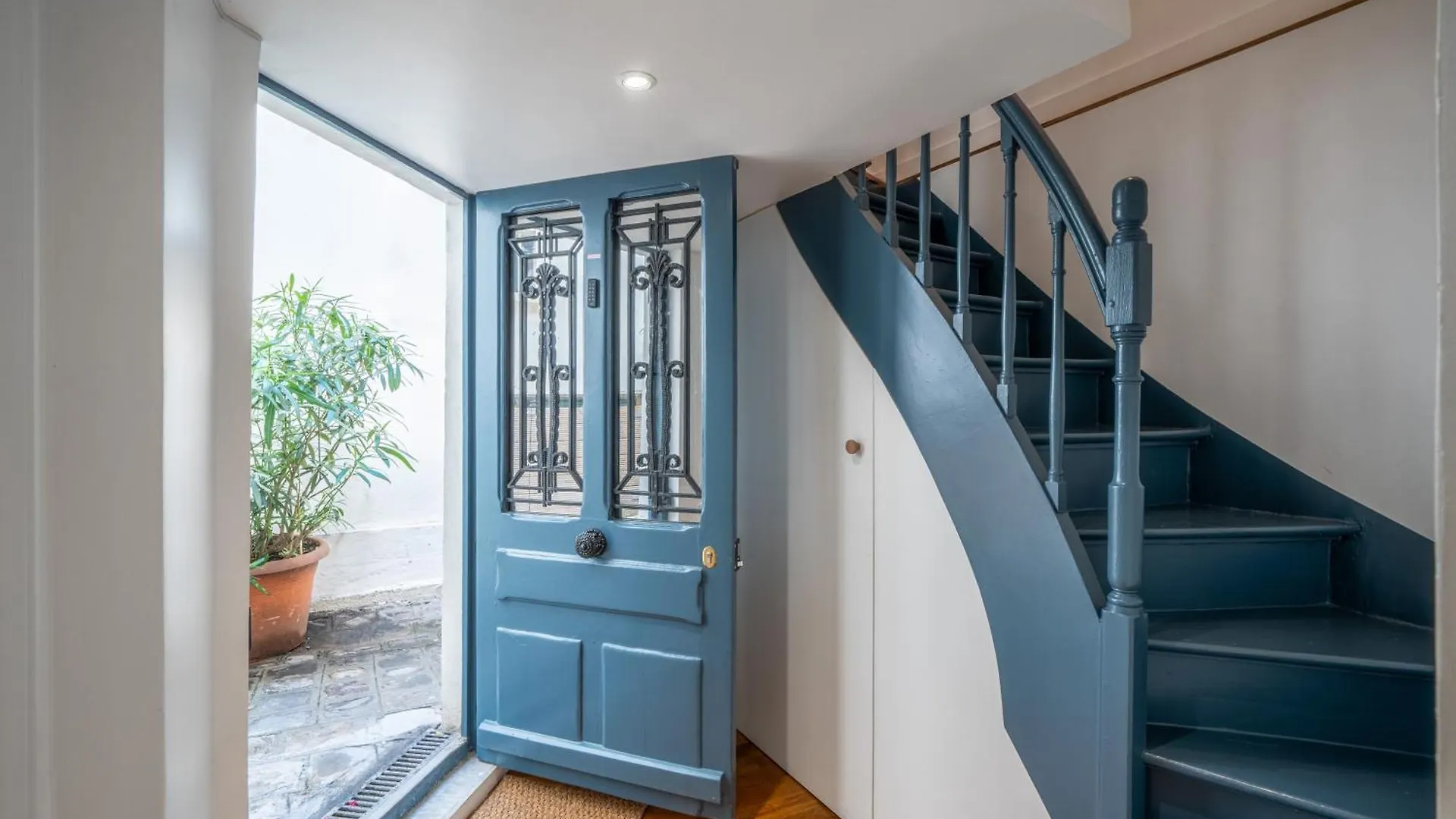 My Little House In Paris * Hypercentre * Climatise Apartment France